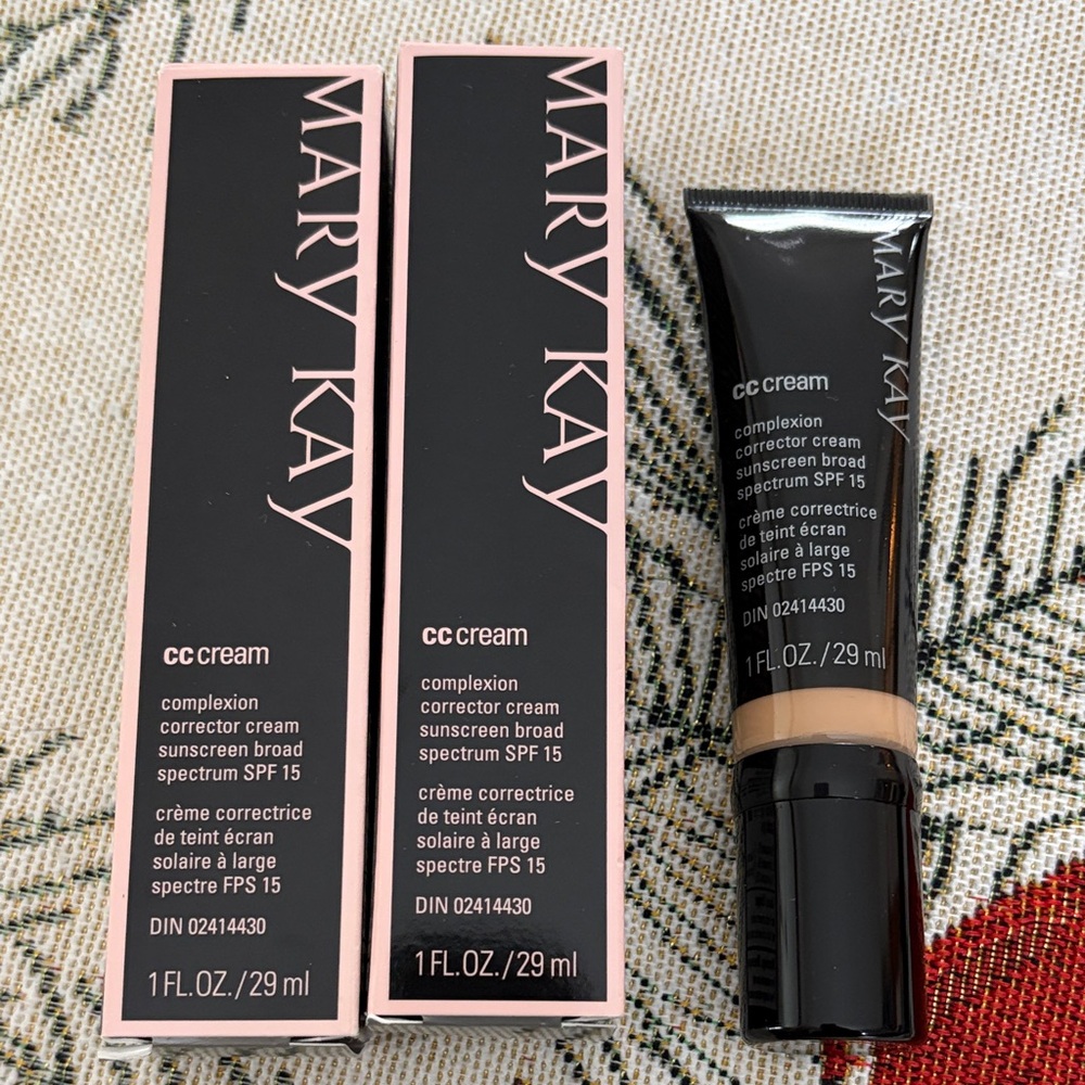 Mary Kay CC Cream with SPF 15 - Tan